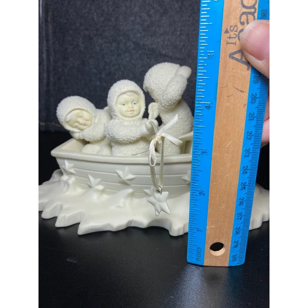 Department 56 Snowbabies Boat with Penguin Porcelain Figurine Star Detail